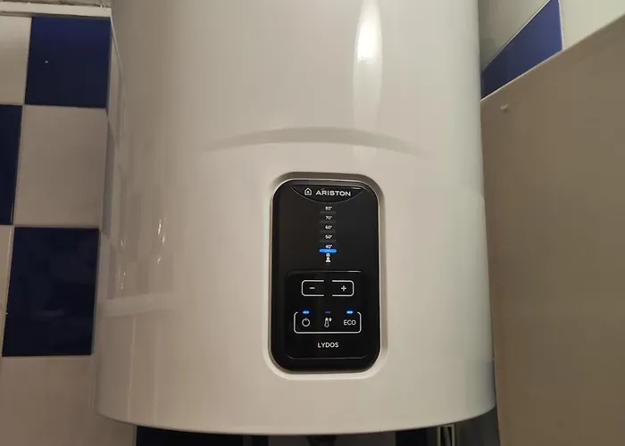 City Center Quiet Apartment Wifi